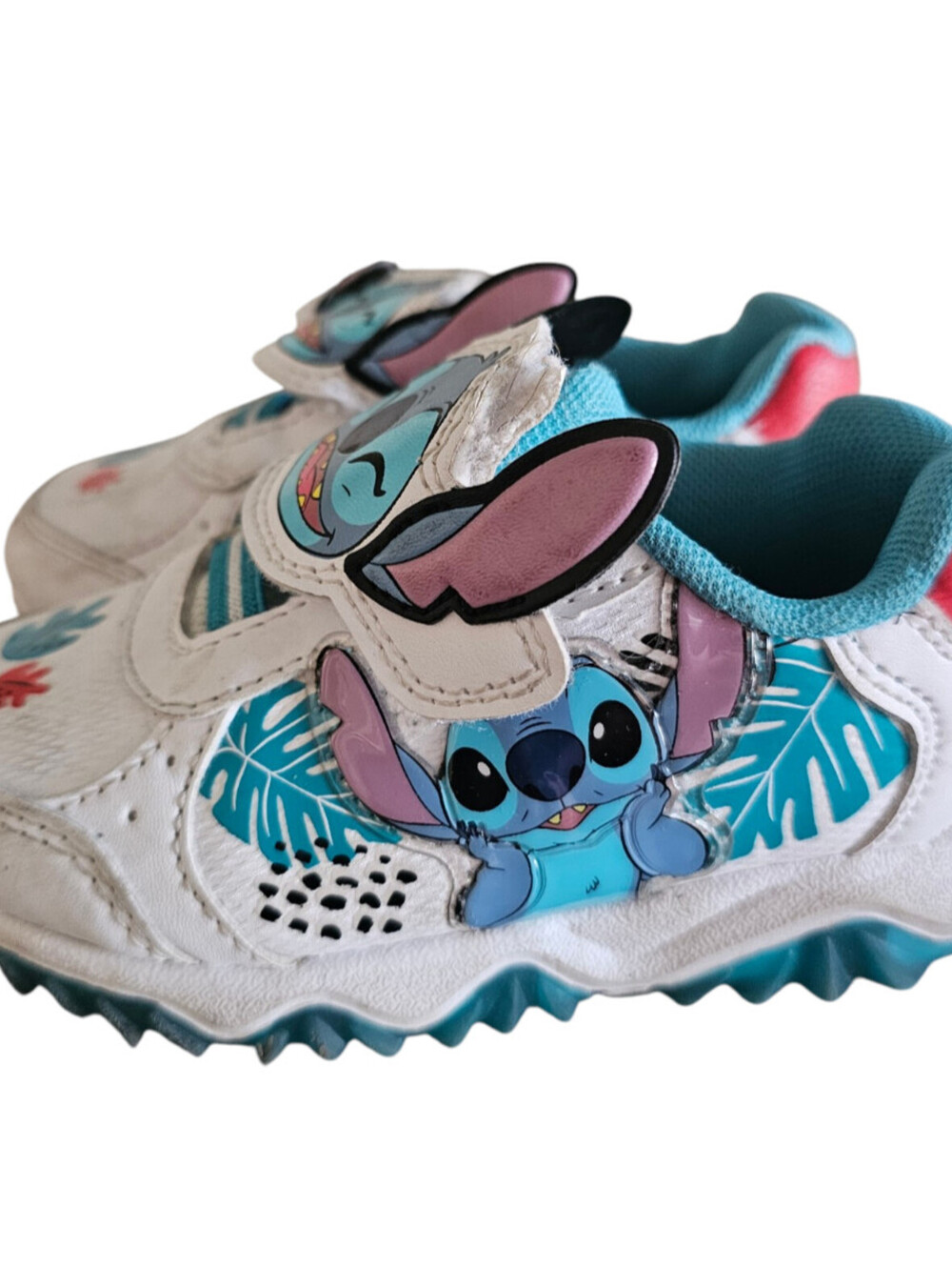 Bazillion Dreams Disney Lilo and Stitch Lighted Athletic Sneakers Toddler Sz 7